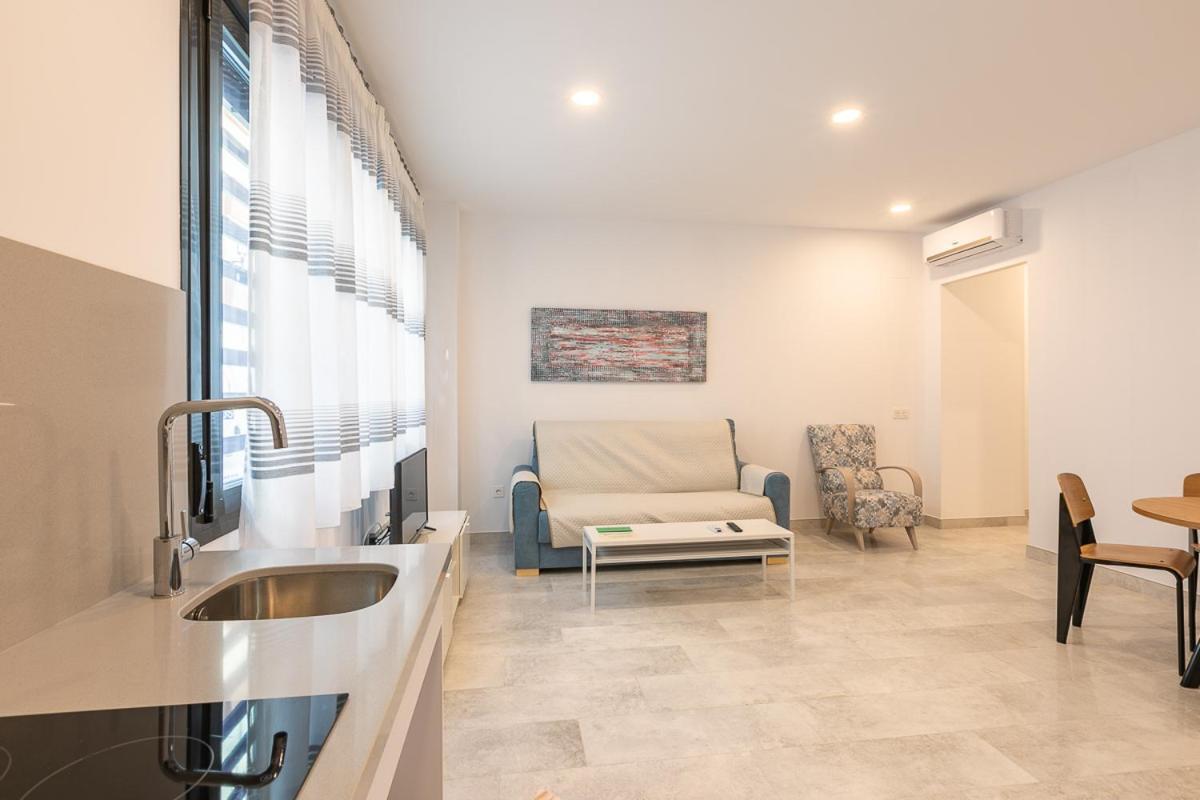 Apartamentos Guerrero 3 Torre Del Mar Eksteriør billede