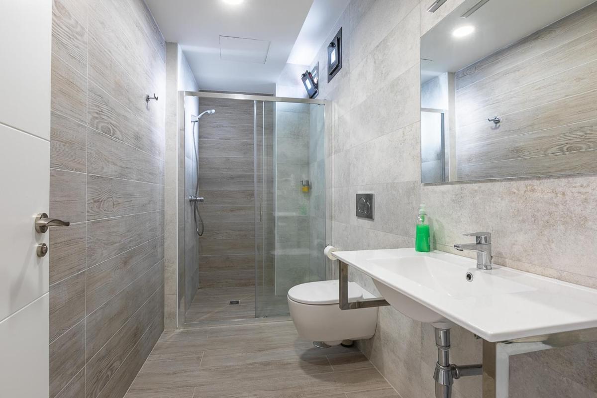 Apartamentos Guerrero 3 Torre Del Mar Eksteriør billede